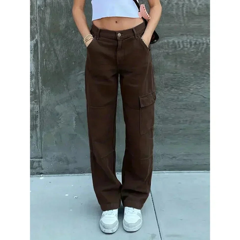 Quinn Cargo Pants in a relaxed fit, featuring a stylish design perfect for effortless chic outfits.

 - 4