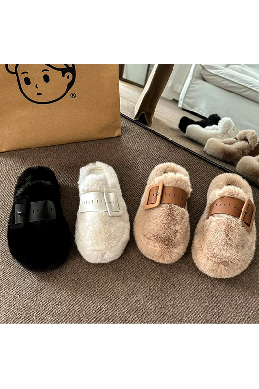 Cumulus Mens Slippers featuring curly wool exterior, plush lining for ultimate comfort, and a cozy fit perfect for relaxing at home. - 4