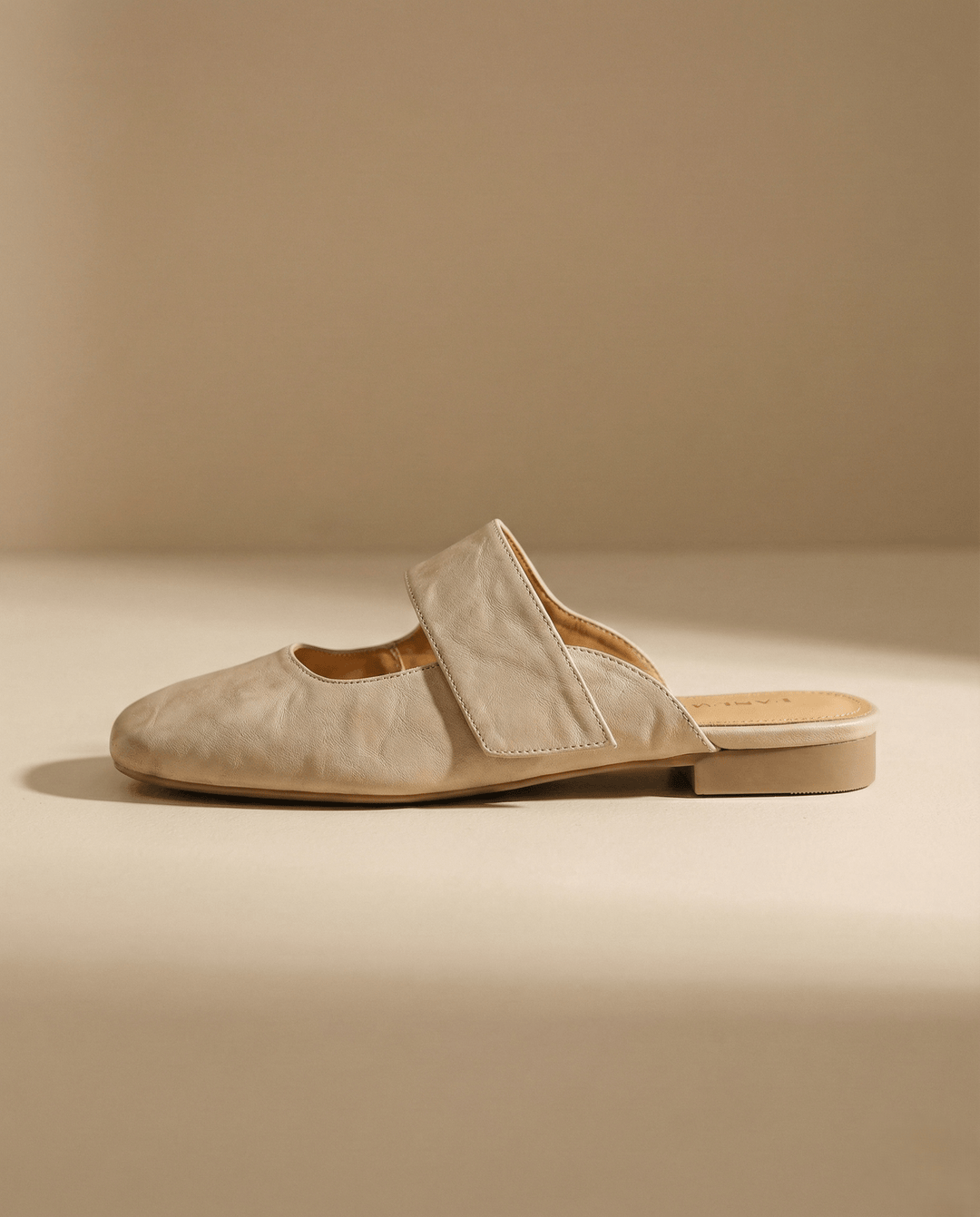 Yena | Leather Square Toe Chunky Heel Mules