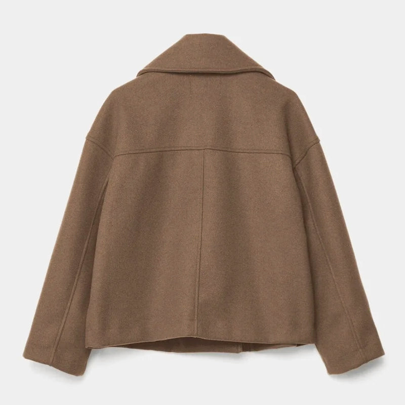 Nel | Cropped Double-Breasted Coat with Lapel Collar