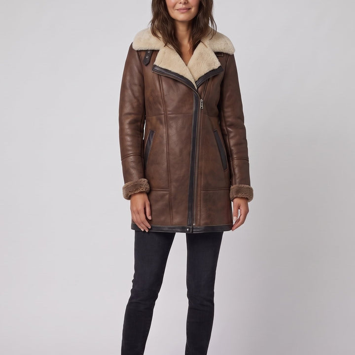 Contrast-collar coat close-up, front