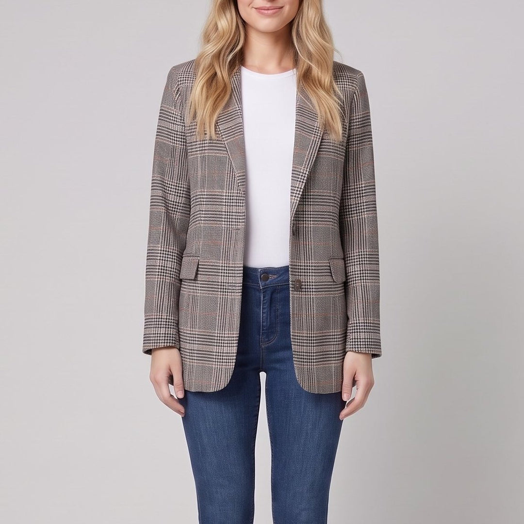Glen-check blazer close-up, front