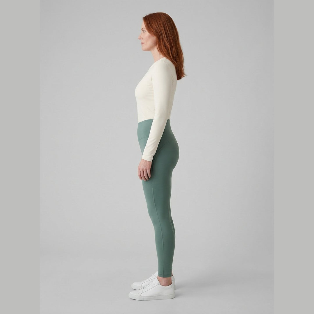 Elysia green leggings side profile