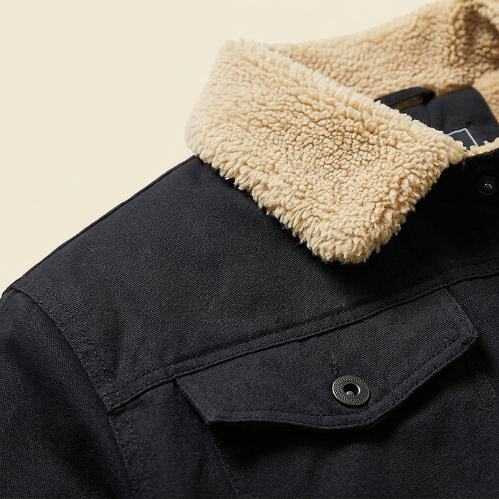 Travis bomber sherpa collar pocket detail
