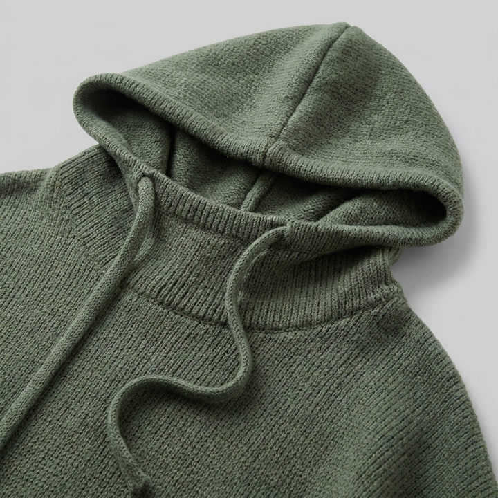 Elvire hooded pullover hood detail