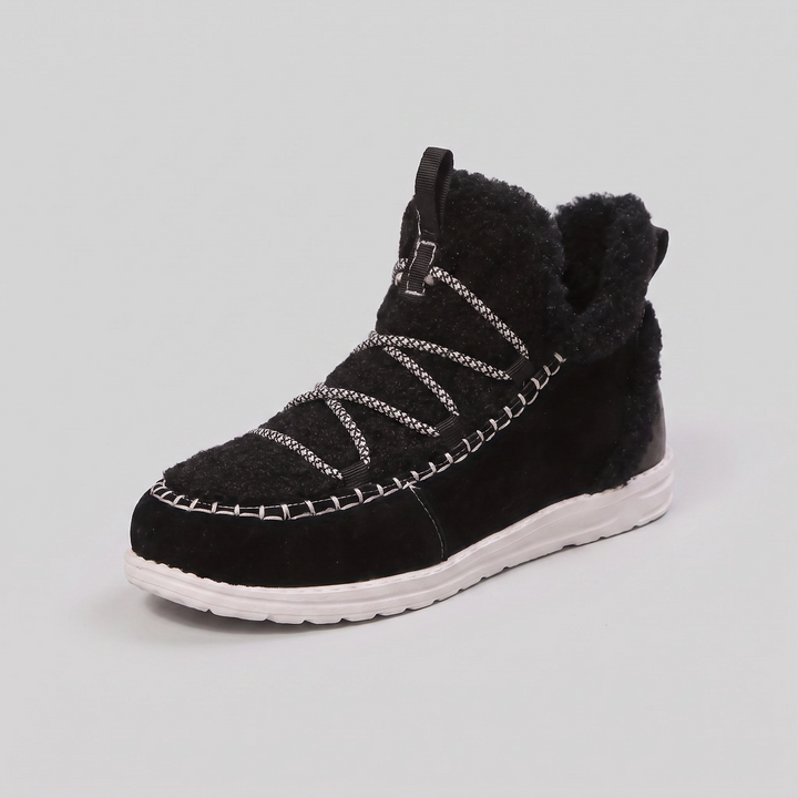 Olina plush snow ankle boot black