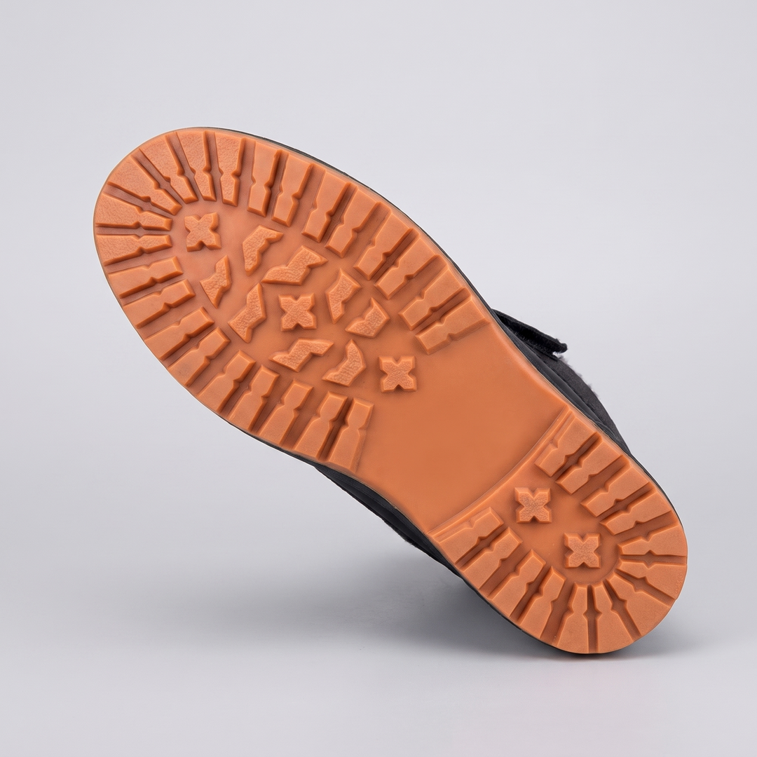 Orbin snow boot lug sole