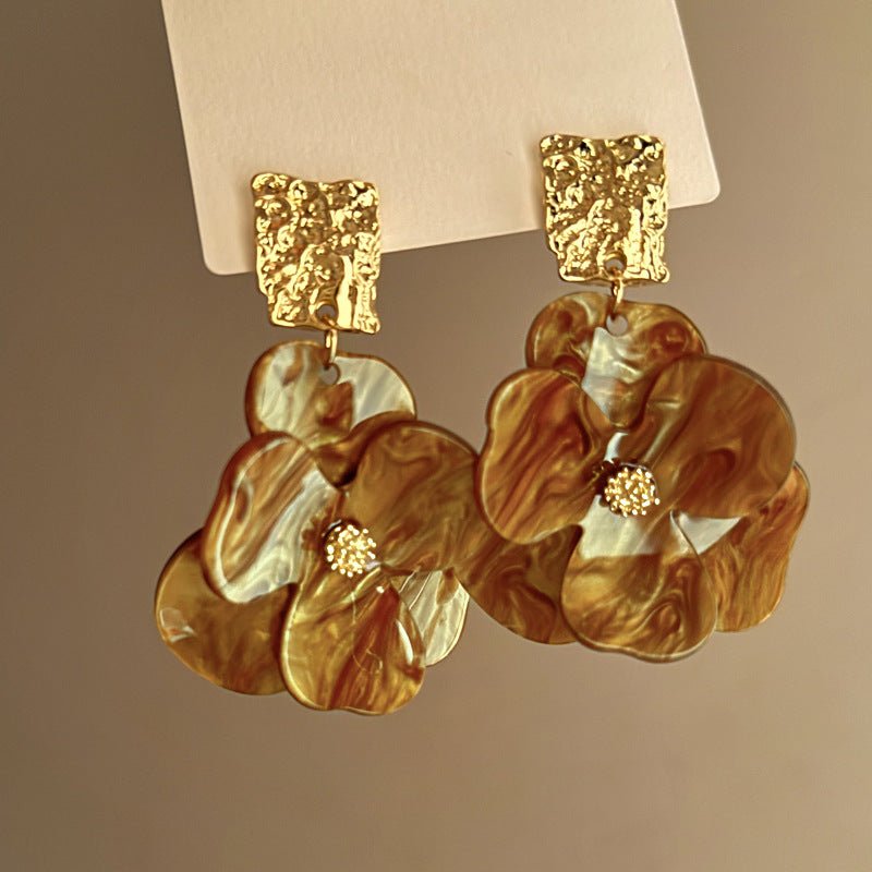 Elegant Fiora Earrings for Women featuring artisan design and high-quality craftsmanship, perfect for adding a touch of sophistication to any outfit. - 3