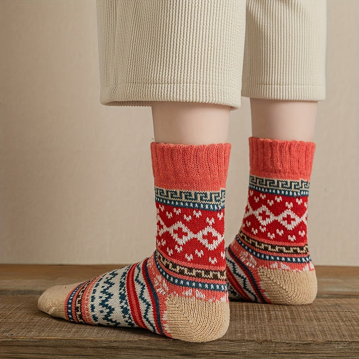 Winter Motif Knit Sock Set
