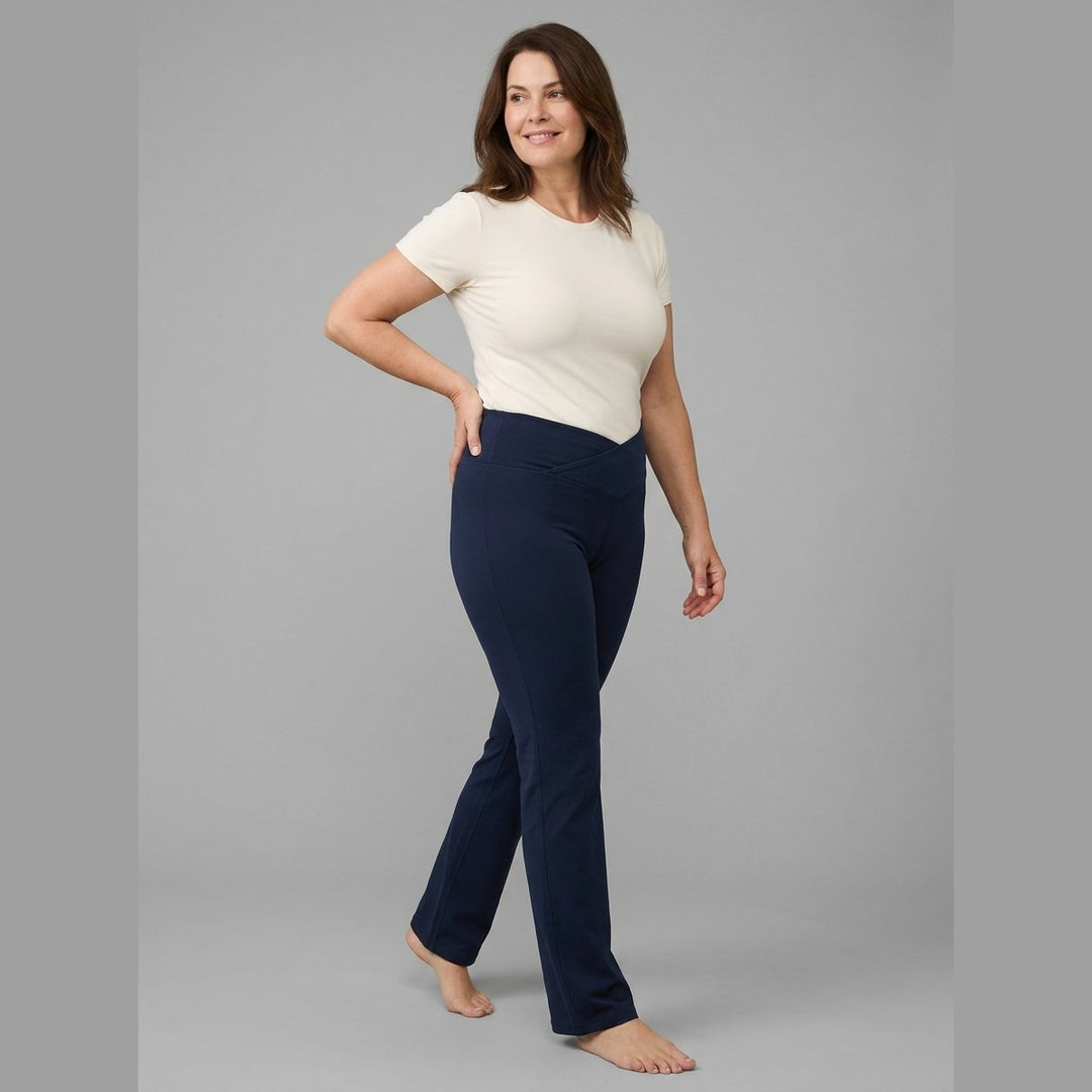Sora navy yoga pants three-quarter walking pose