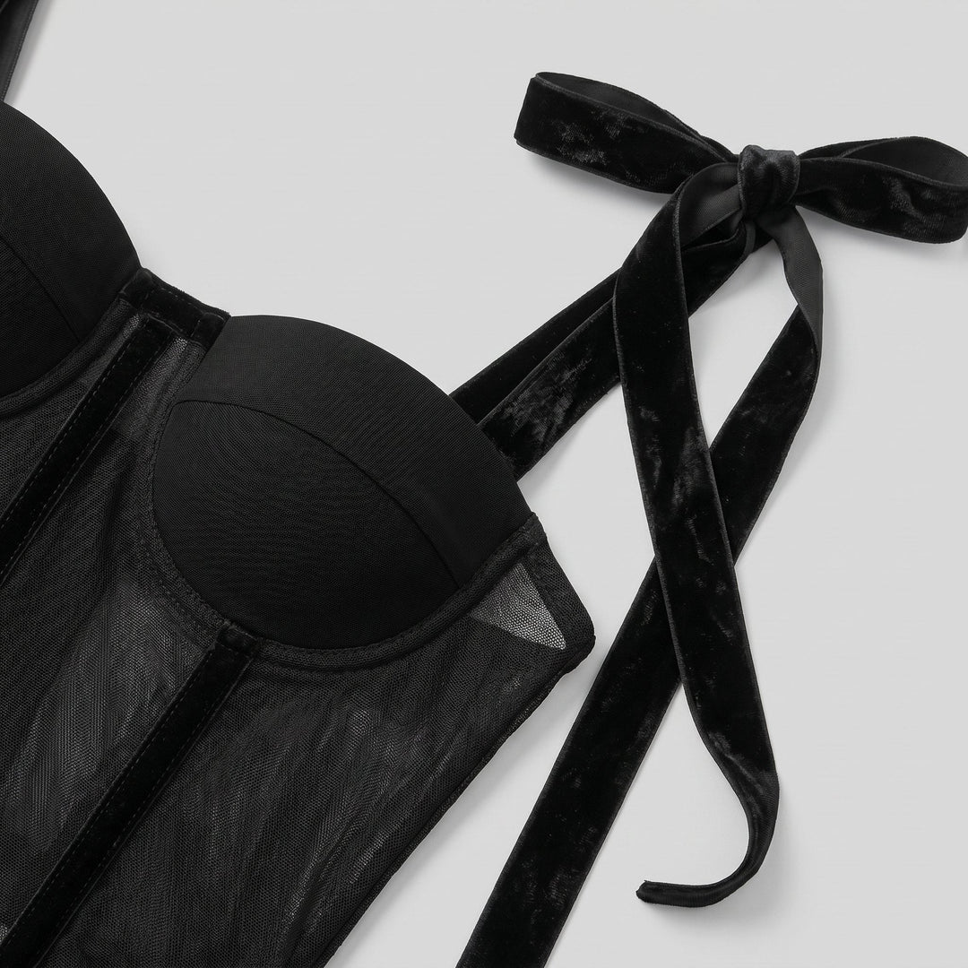 Close-up of the stretch mesh fabric