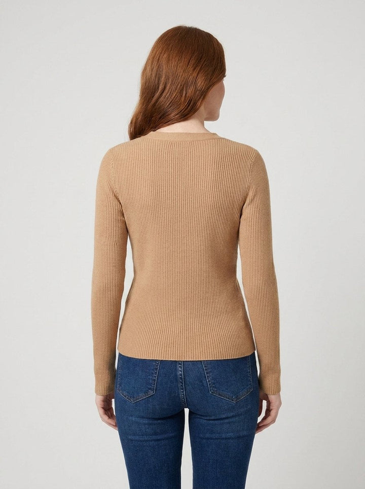 Astrid pullover back