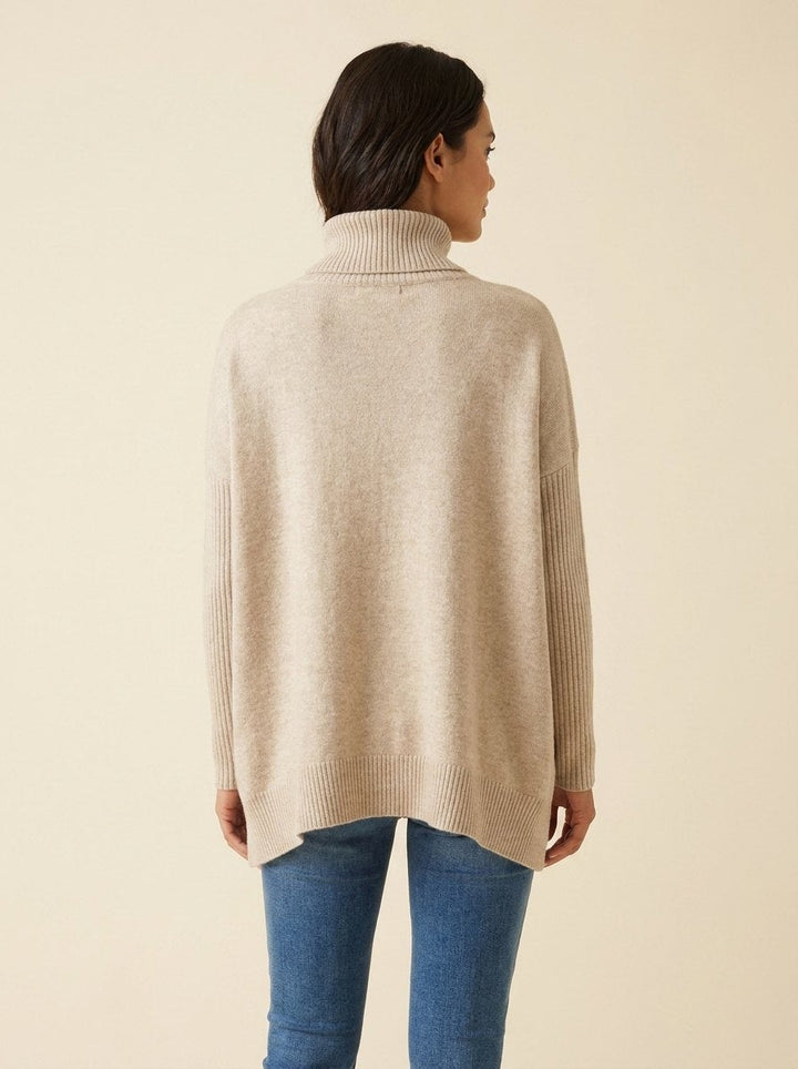 Aurelia sweater back