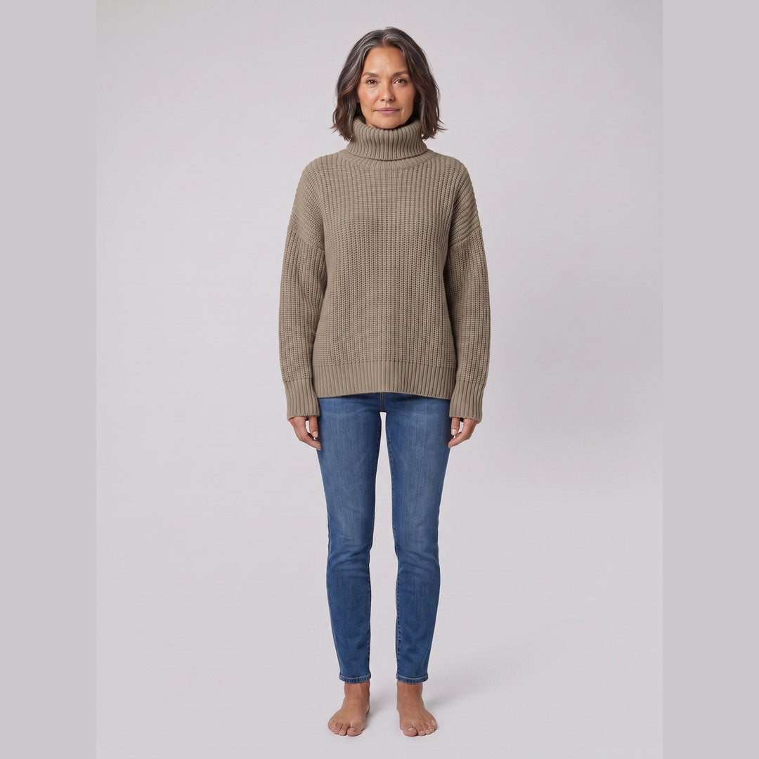 Cleo cozy sweater khaki front