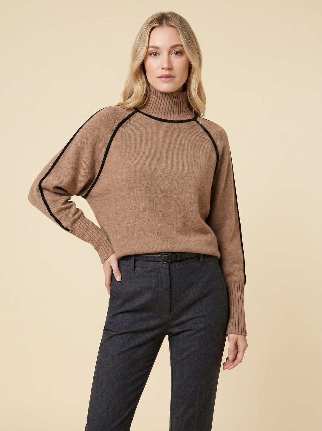 Dora turtleneck sweater brown