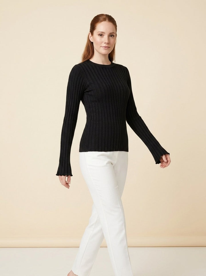 Emie ruffle knit top black