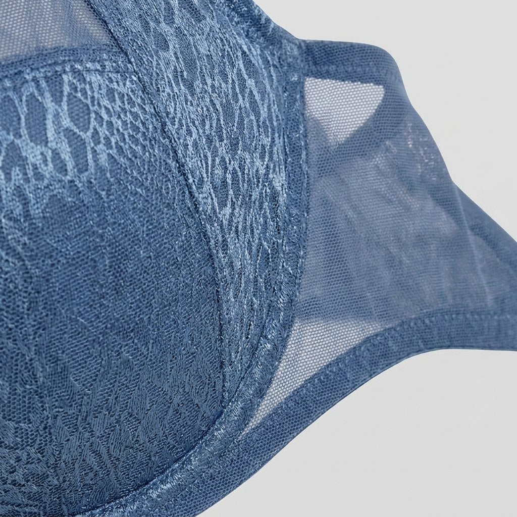 Felicity Full Cup Bra textured lace fabric detail