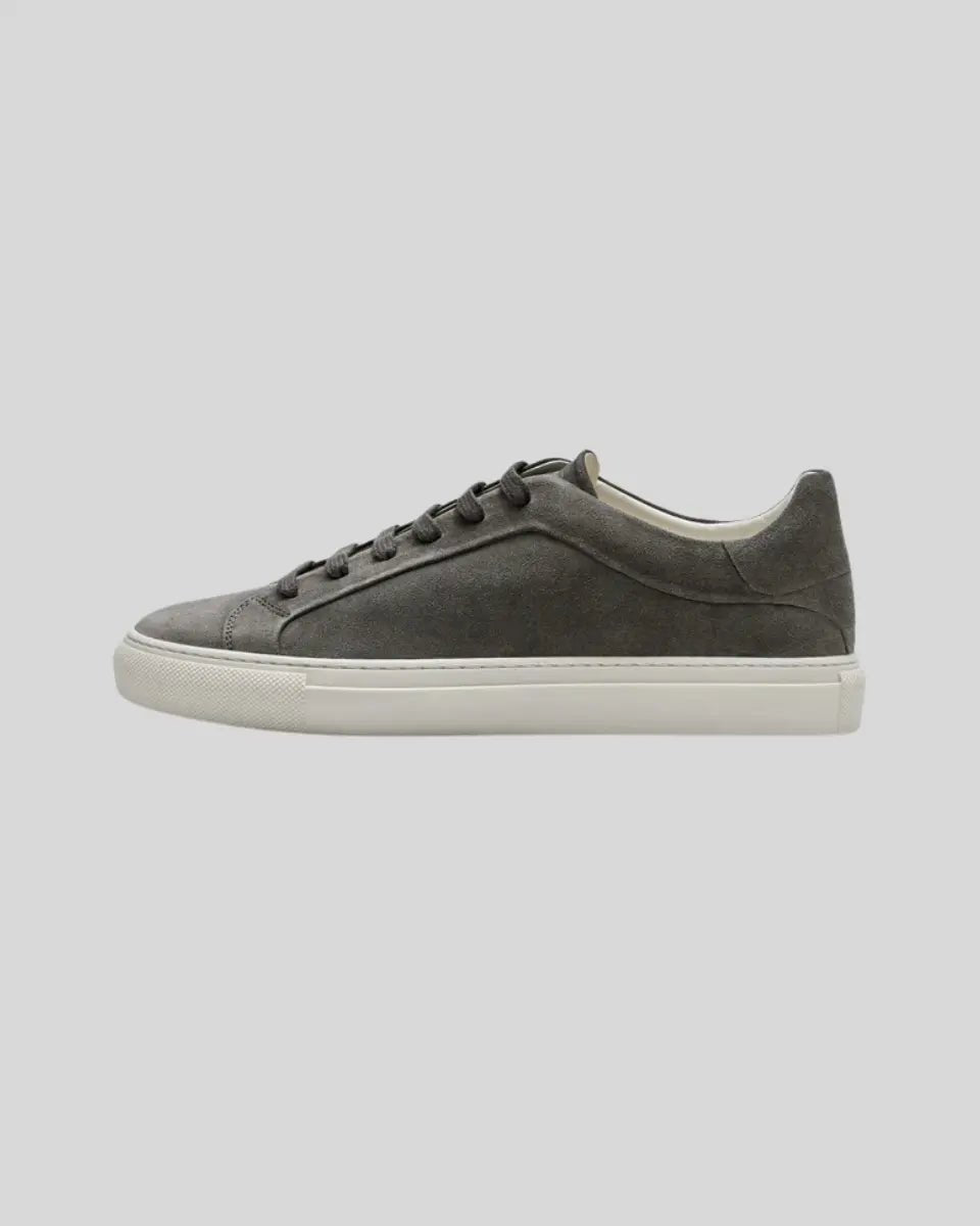 Halden Oxford sneakers for men in dark grey leather, side view