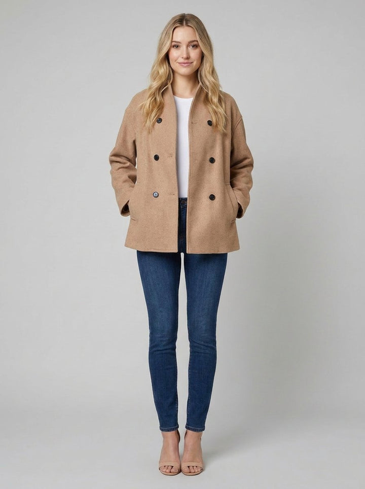Hannah oversized double-breasted jacket camel brown on model