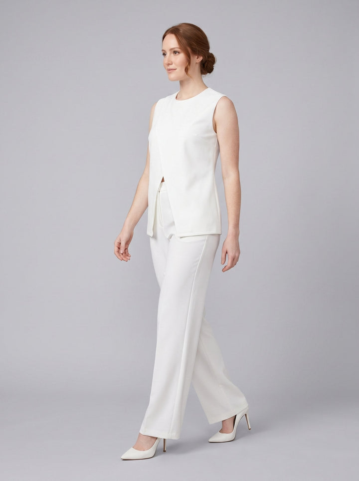 Isla Sleeveless Blazer Suit Set - 3/4 side view