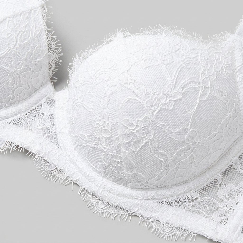 Lara lace bra fabric detail