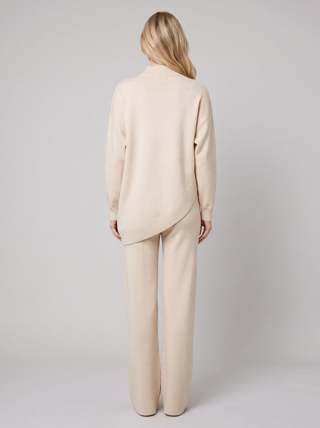 Larissa two-piece knit set beige - back view