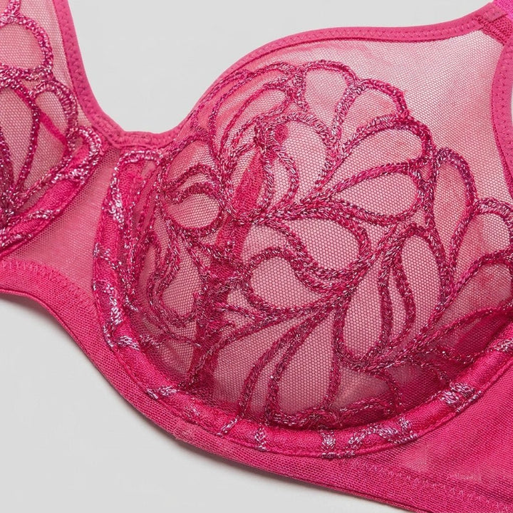 Luna unlined bra embroidery detail