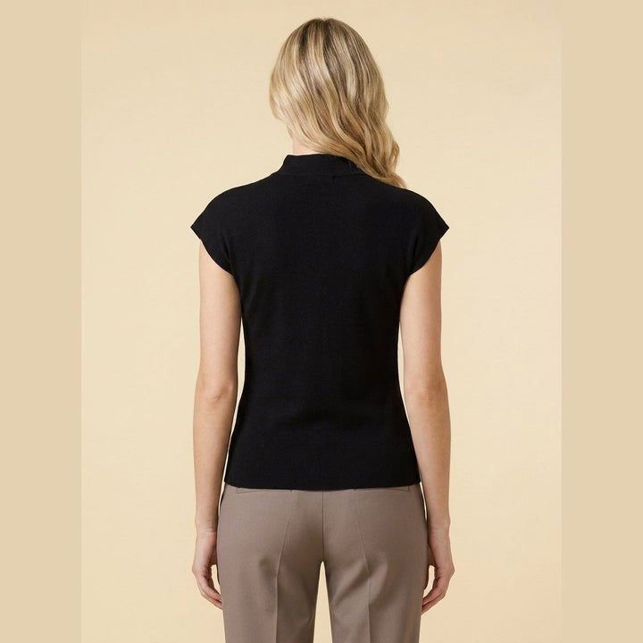 Luxe knitted vest back