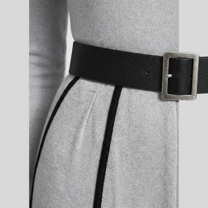 Mela knit set fabric and belt detail