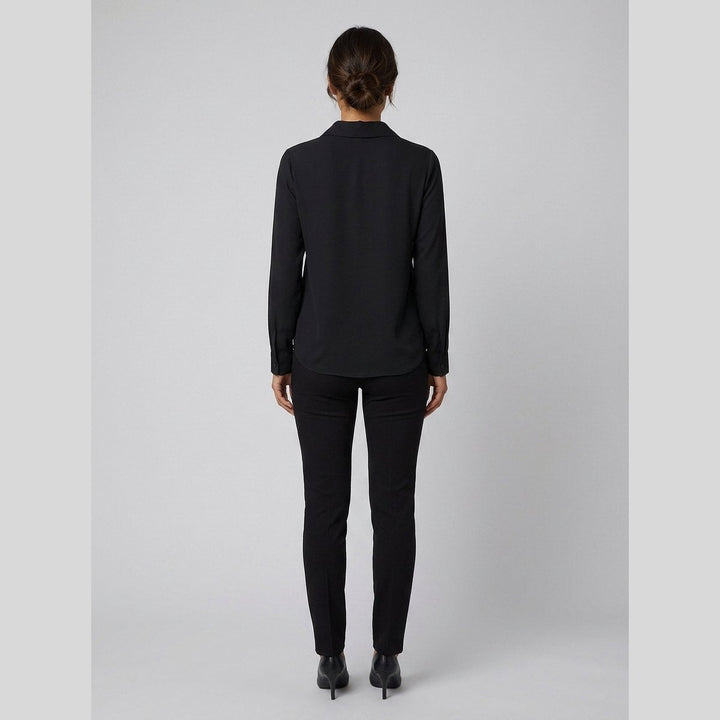 Button-front blouse, back view showing the regular fit