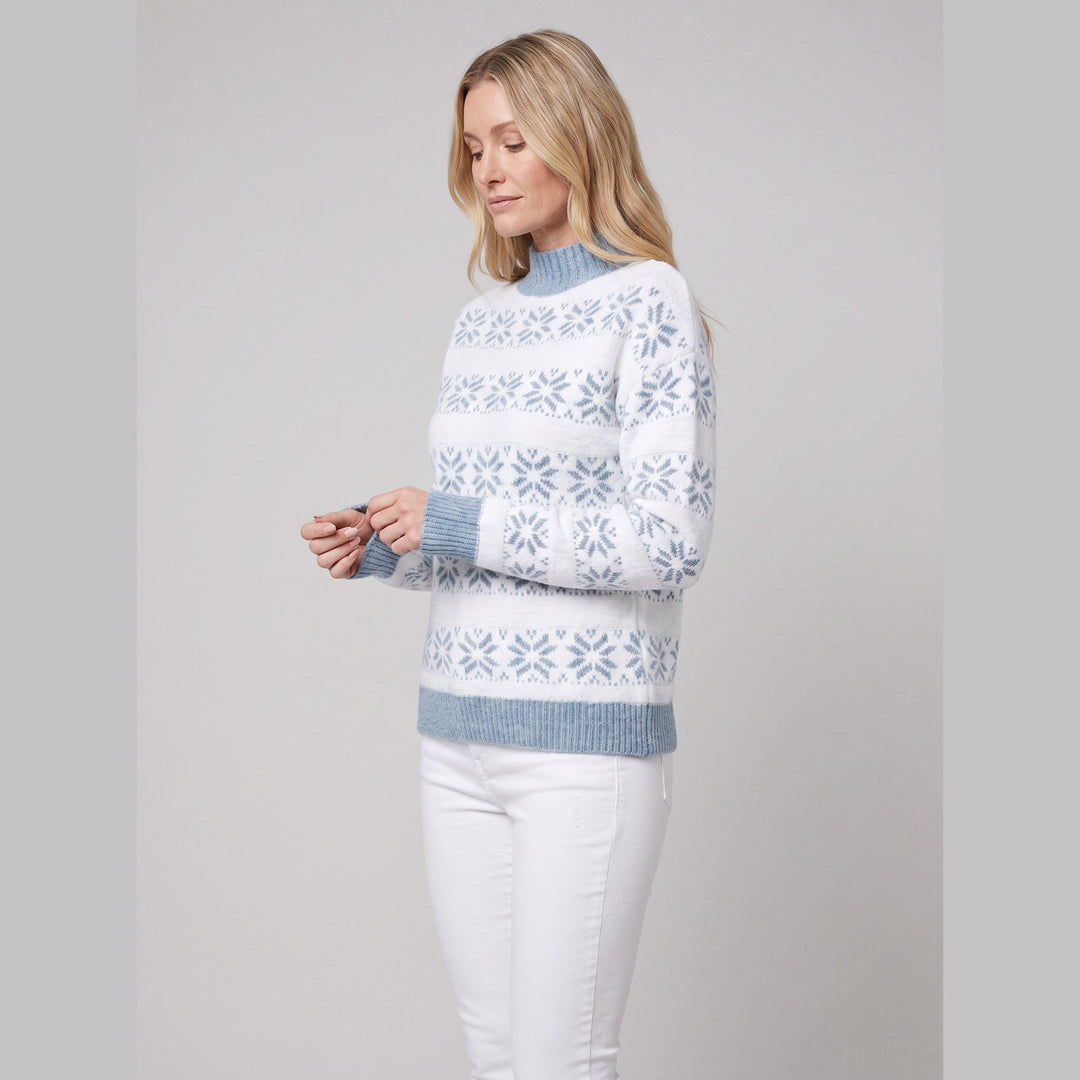 Nordic snowflake sweater light blue on model