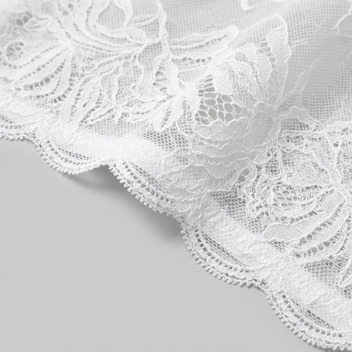 Pera lace bra lace detail