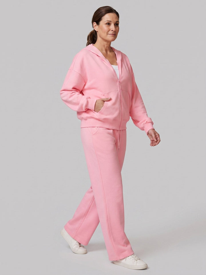 Sammy Athletica Set pink walking pose