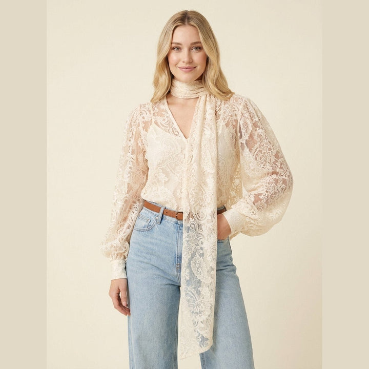 Soleil lace shirt apricot front