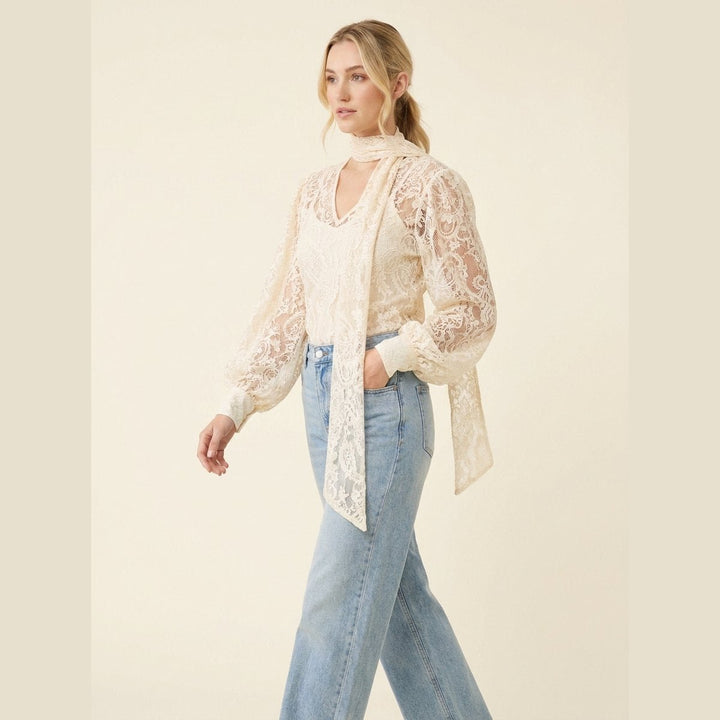 Soleil lace shirt apricot pose