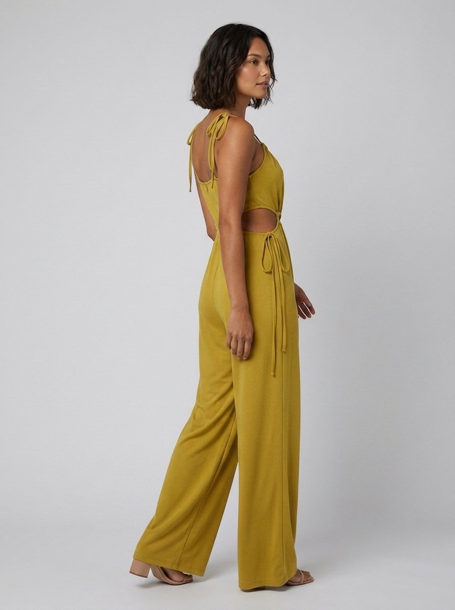 Tina jumpsuit on model pose