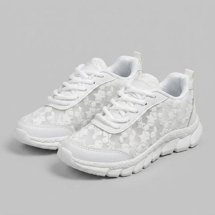 Wanda daily shoes white front