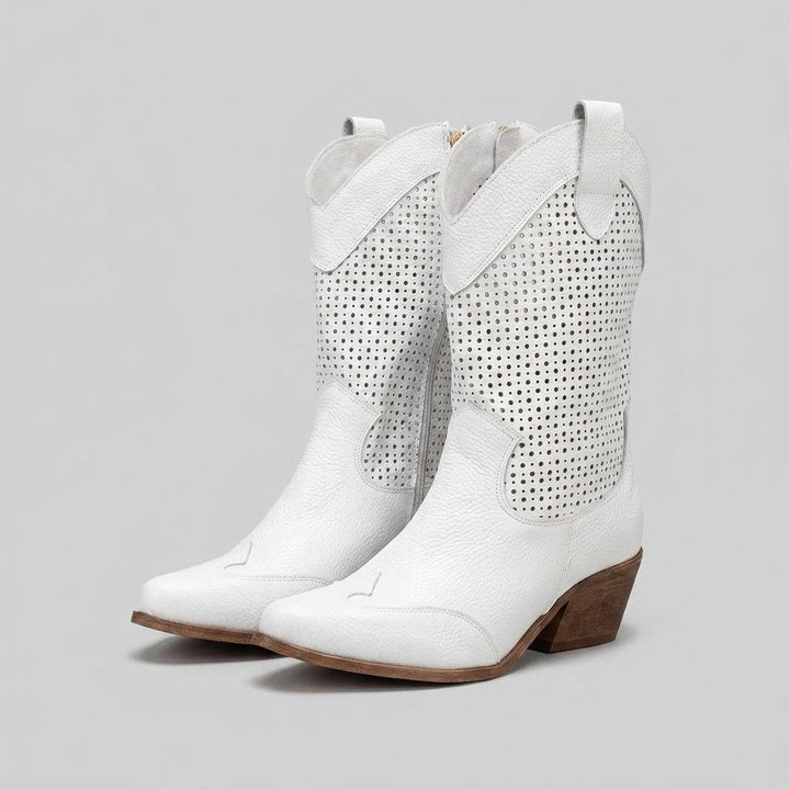 Willa cowboy boots white pair