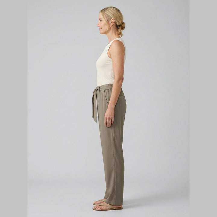 Wendy Wildfire olive trousers side profile